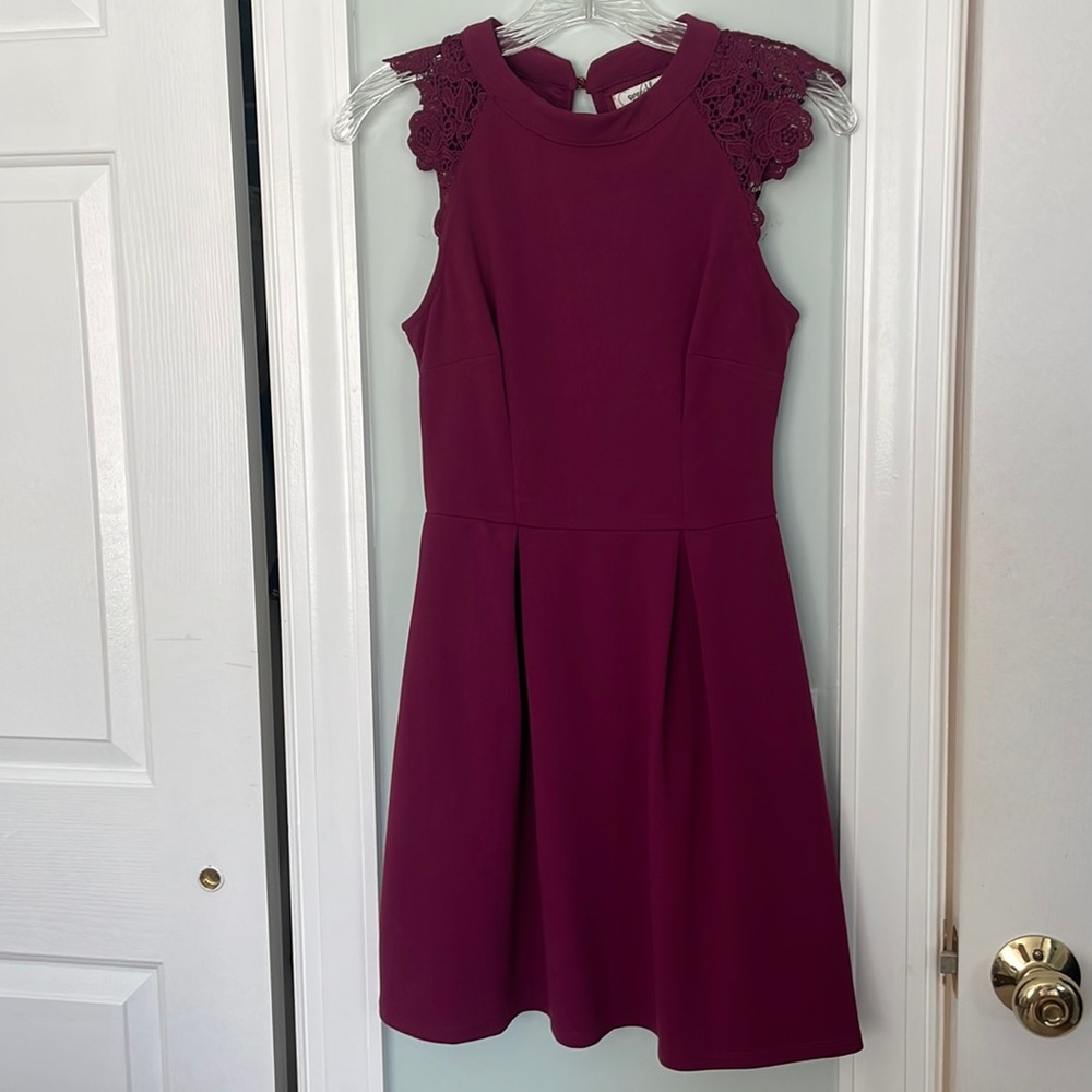 Juniors Dress